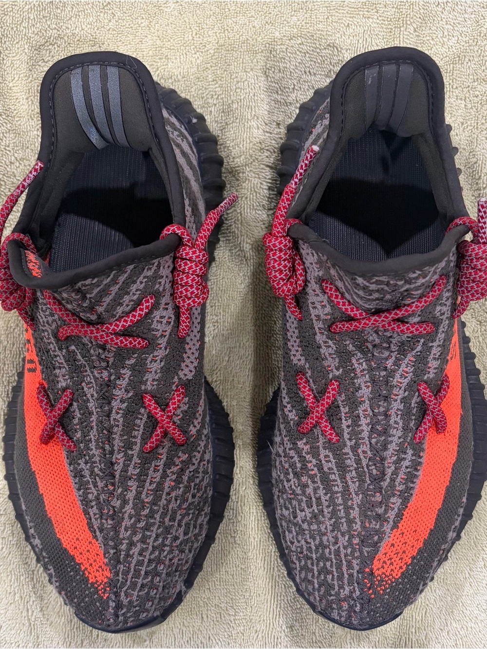 adidas Yeezy Boost 350 V2
